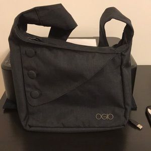 Ogio tablet purse